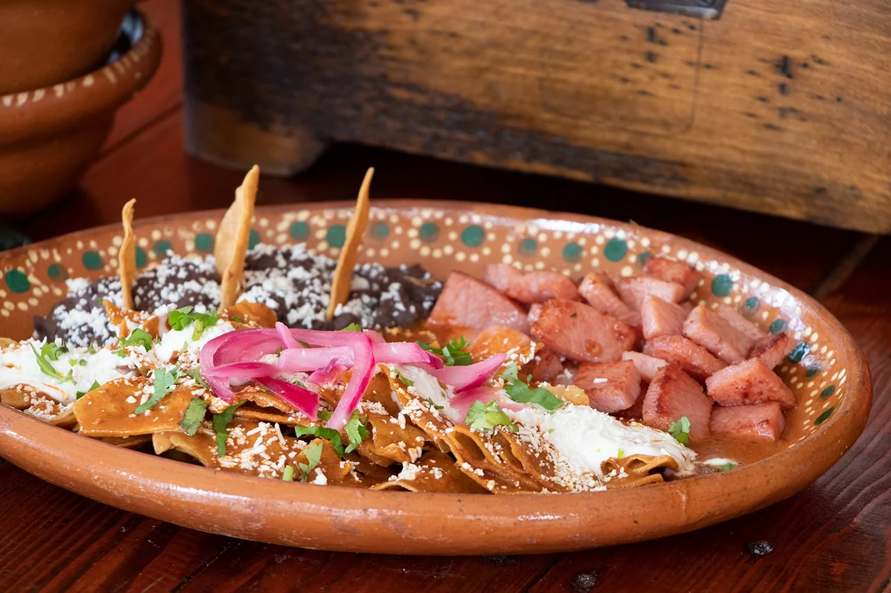 Chilaquiles con Chuleta