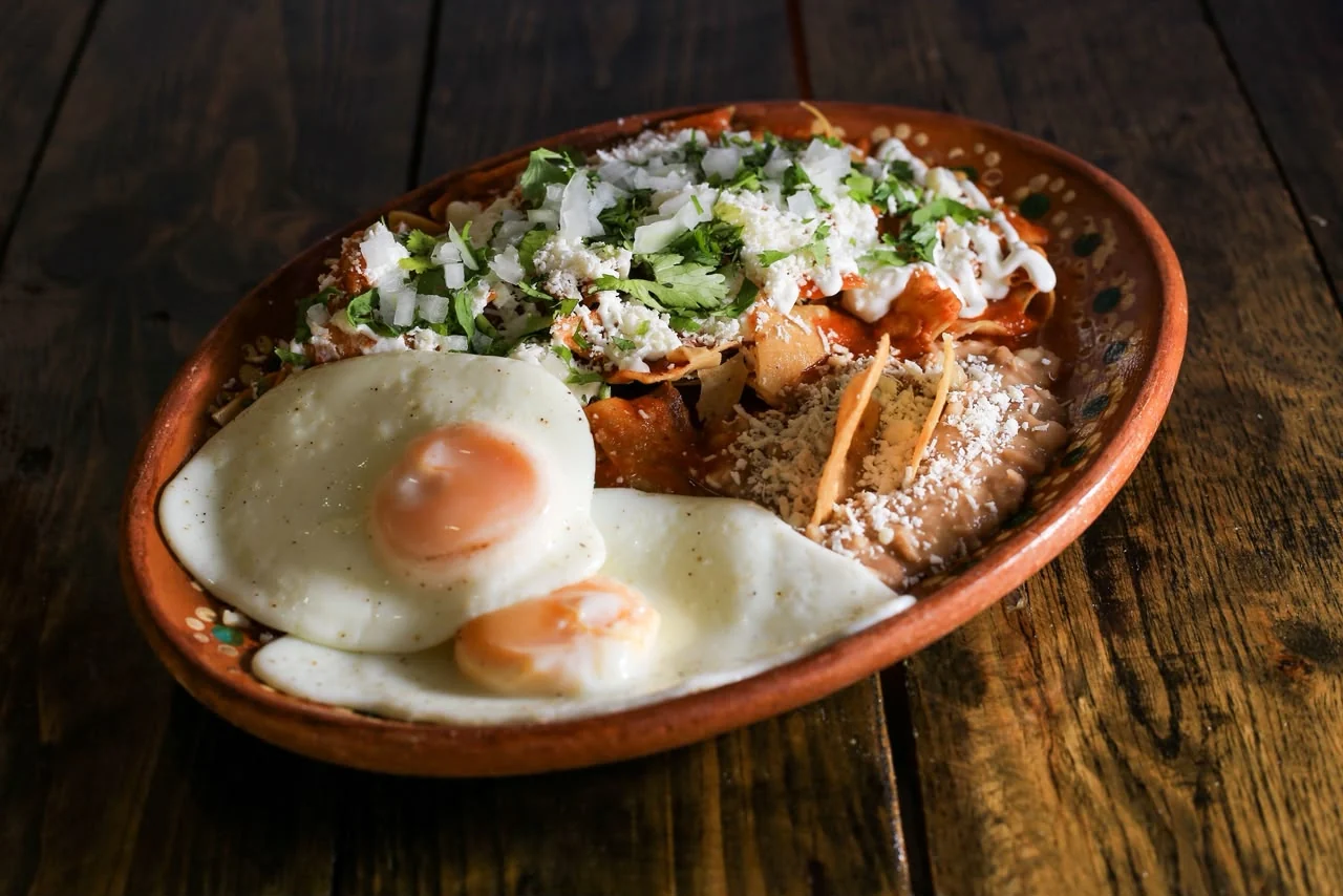 Chilaquiles con Huevo