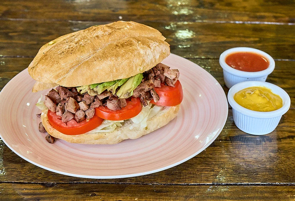 Torta de Arrachera