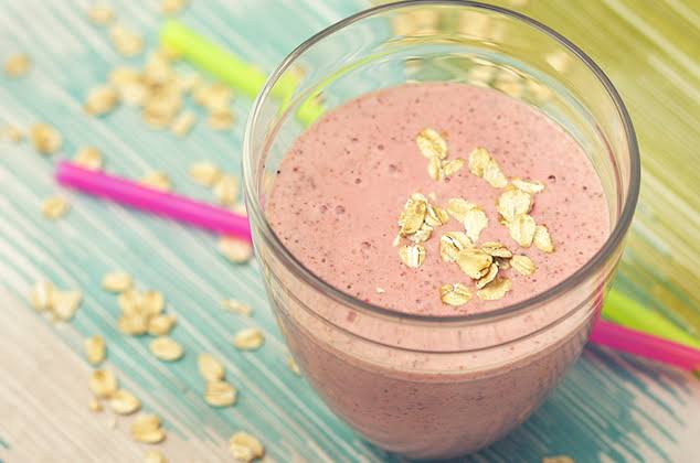 Licuado de Fresa, Platano y Granola