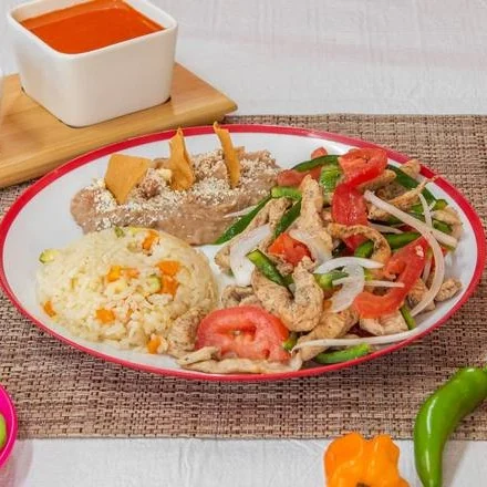 Pechuga de Pollo a la Mexicana