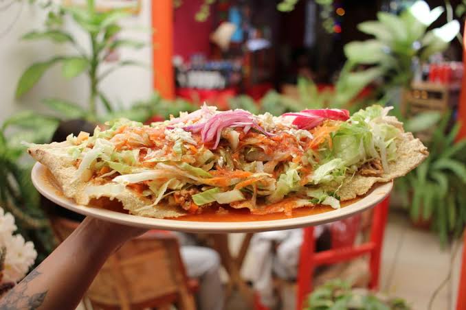 Tostada de Picadillo